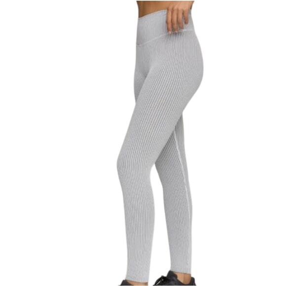 Good American Seamless Ribbed Core Power Leggings in White Womens Small Medium - Picture 1 of 11